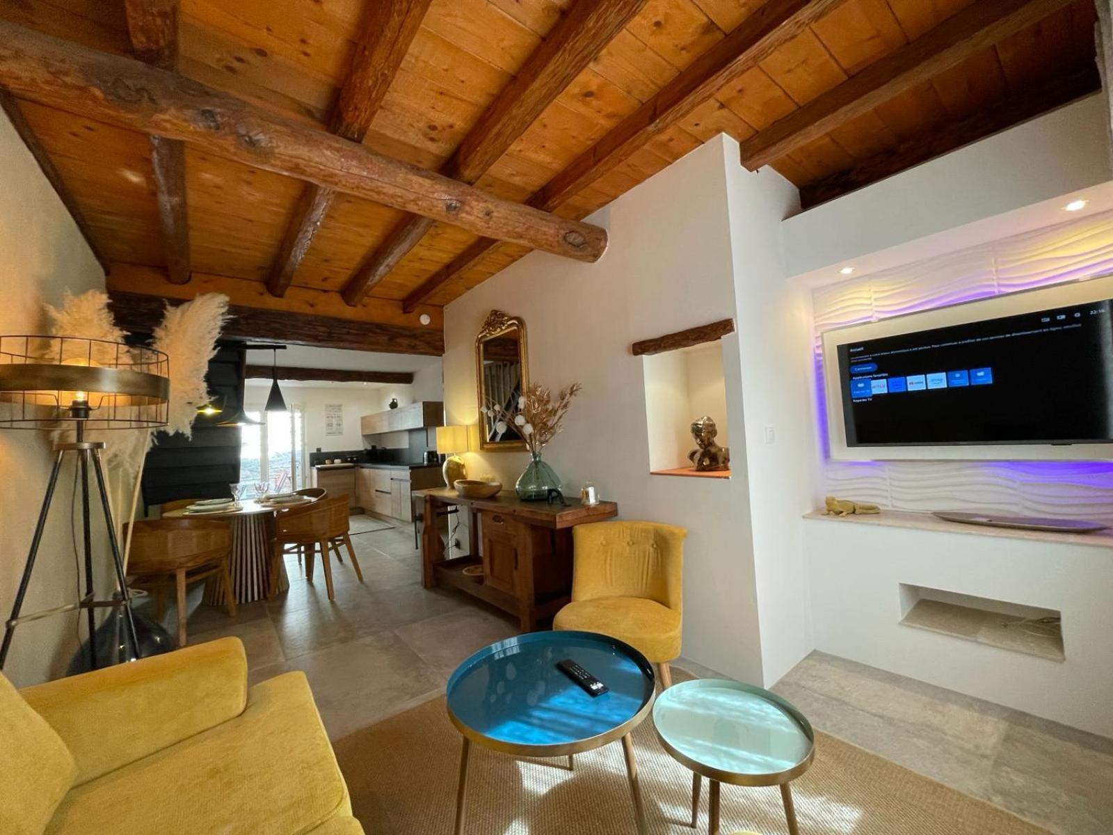 Maison Cosy, 2 Chambres, Adossee Aux Remparts