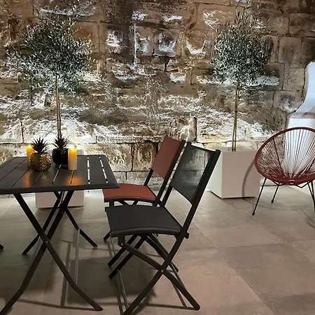 Maison Cosy, 2 Chambres, Adossee Aux Remparts Aigues-Mortes Exterior photo